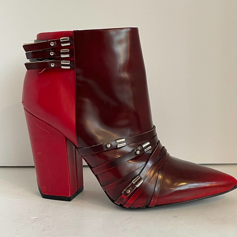 L.A.M.B. Gwen Stefani Red Ombré Martini Boots Size 9